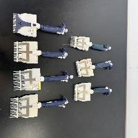 Gilson Pipetman Multichannel Pipettes - Quantity 7 image 0